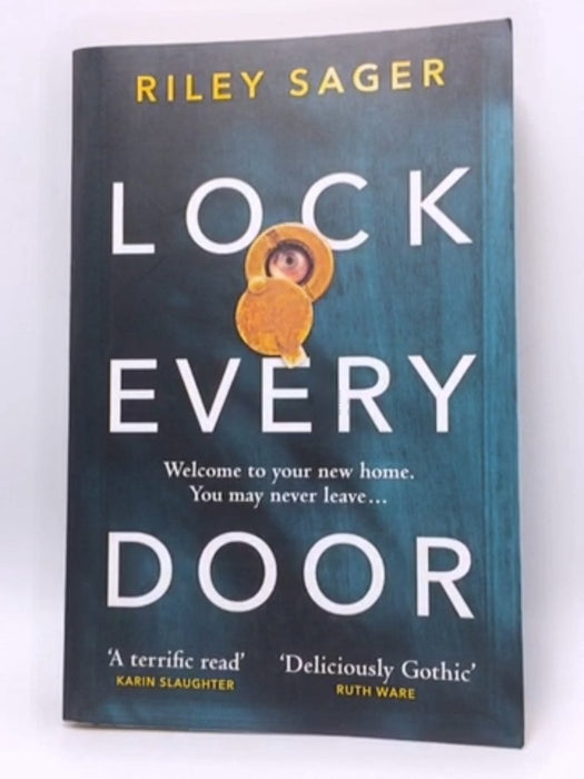 Lock Every Door - Riley Sager; 