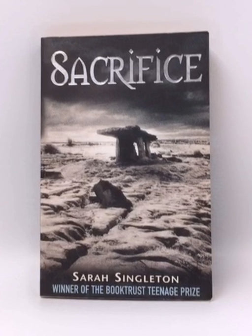 Sacrifice - Sarah Singleton; 