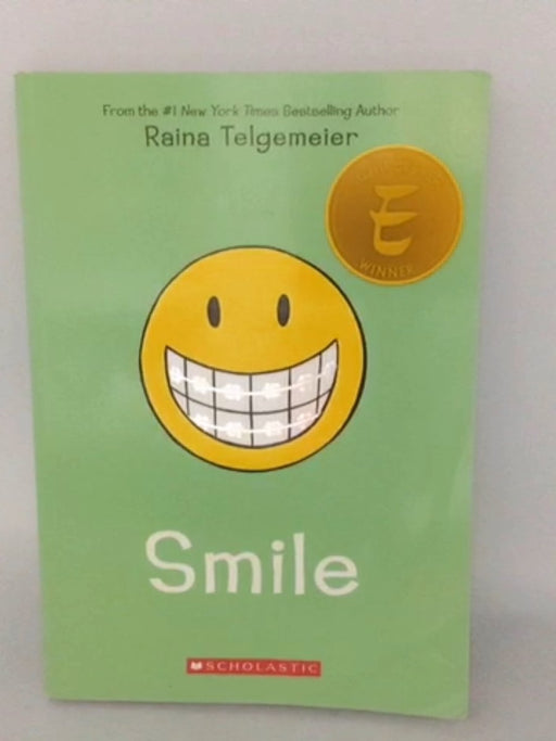 Smile - Raina Telgemeier