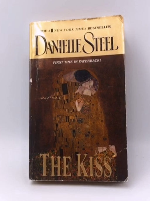 The Kiss - Danielle Steel; 