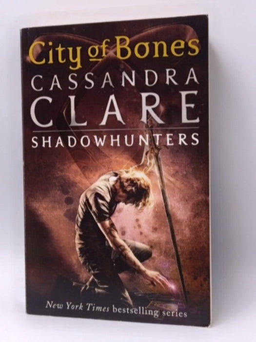 City of Bones: The Mortal Instruments Book One - Cassandra Clare