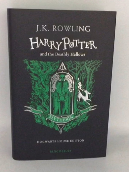 Harry Potter and the Deathly Hallows - Slytherin Edition - J. K. Rowling; 