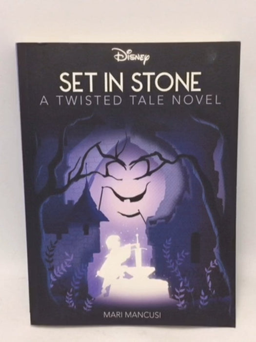 Disney: A Twisted Tale Novel: Set in Stone - Mari Mancusi
