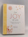 The Joy of Less: A Minimalist Guide to Declutter, Organize, and Simplify - Hardcover - Francine Jay; 