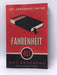 Fahrenheit 451 - Ray Bradbury; 