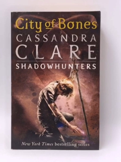 City of Bones: The Mortal Instruments Book One - Cassandra Clare