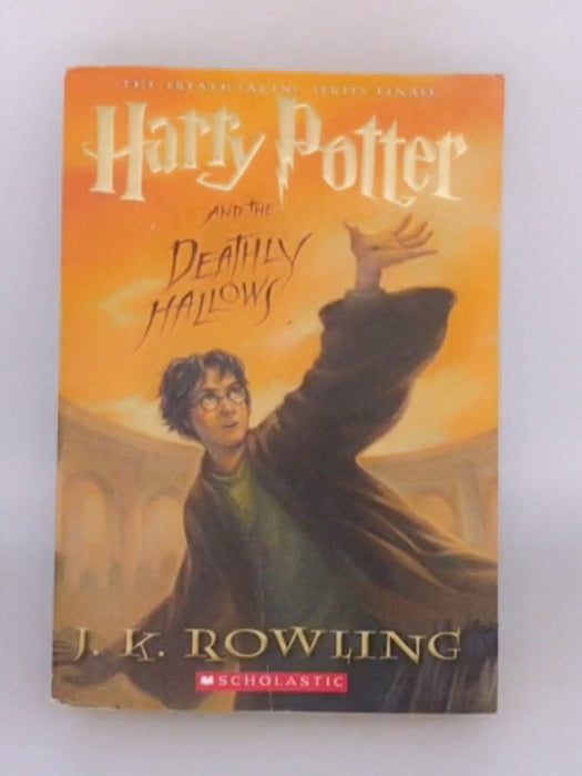 Harry Potter and the Deathly Hallows - J. K. Rowling