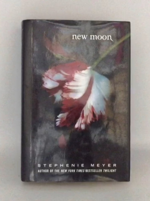 New Moon (Twilight) - Hardcover - Stephenie Meyer;