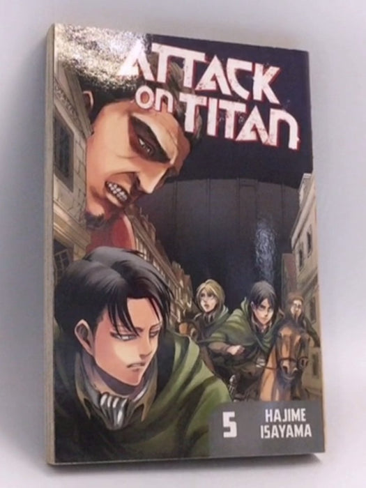 Attack On Titan Vol. 5 - Hajime Isayama;