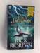 Percy Jackson and the Singer of Apollo - Rick Riordan;
