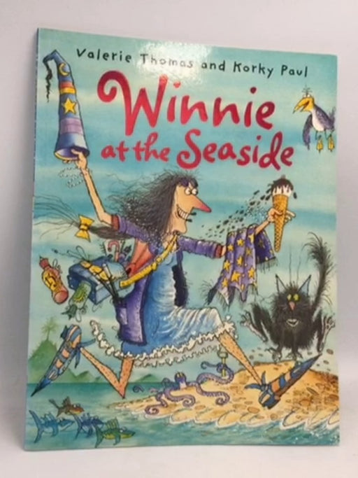 Winnie at the Seaside (Winnie the Witch) - Thomas, Valerie