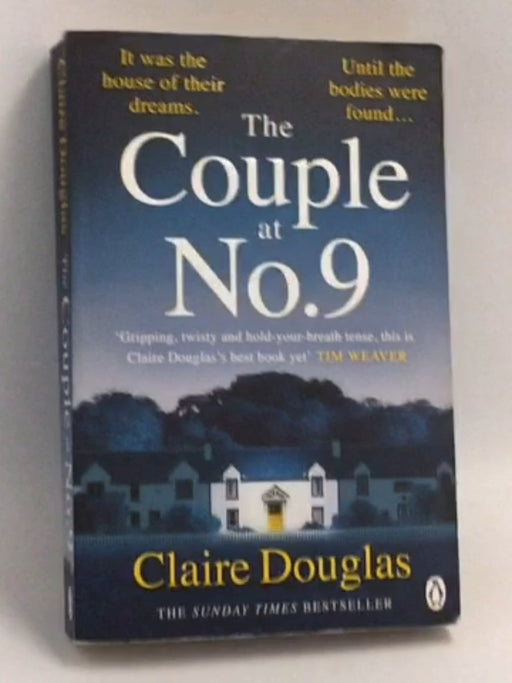 The Couple at No. 9 - Claire Douglas