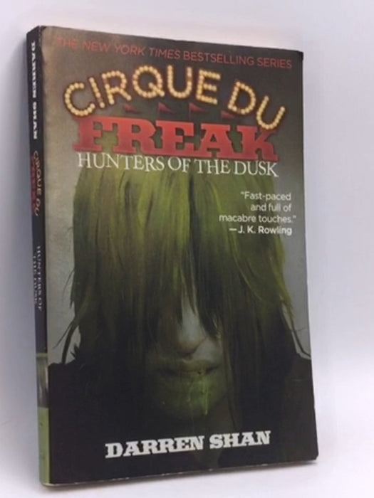 Cirque Du Freak #7: Hunters of the Dusk - Darren Shan