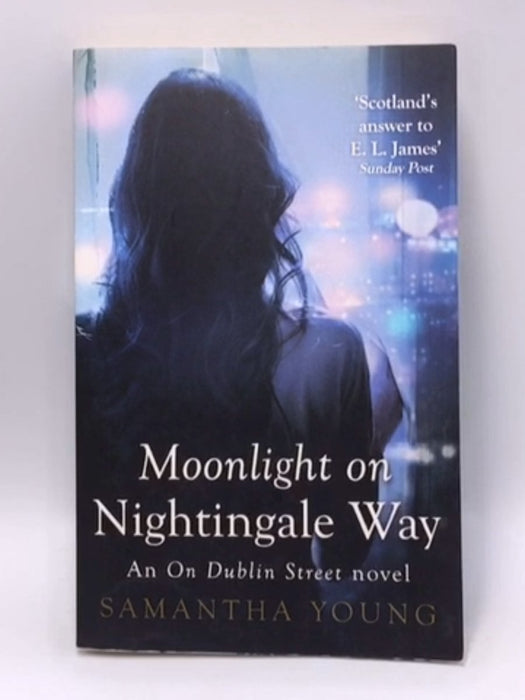 Moonlight on Nightingale Way - Samantha Young; 