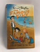 The famous five: Five Go Down To The Sea - Enid Blyton;