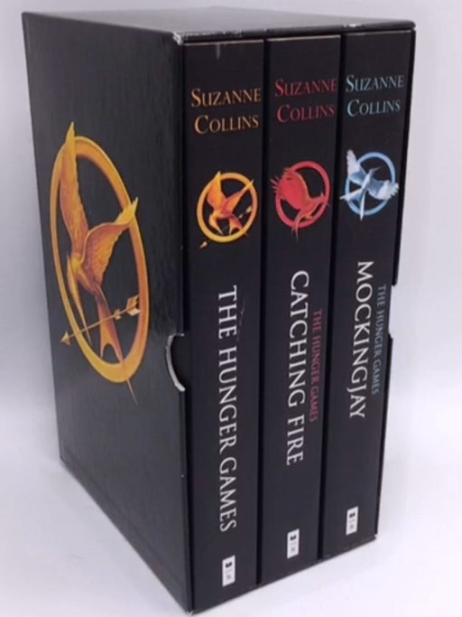 The Hunger Games Trilogy Boxed Set - Suzanne Collins; 