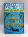 The Double Comfort Safari Club (no. 1 Ladies Detective Agency) - Alexander Mccall Smith