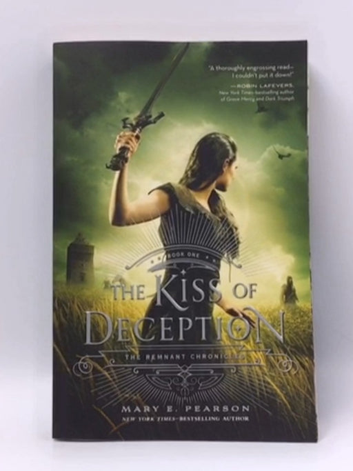 The Kiss of Deception - Mary E. Pearson; 