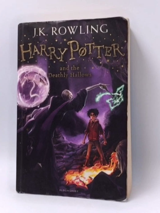 Harry Potter and the Deathly Hallows - J. K. Rowling