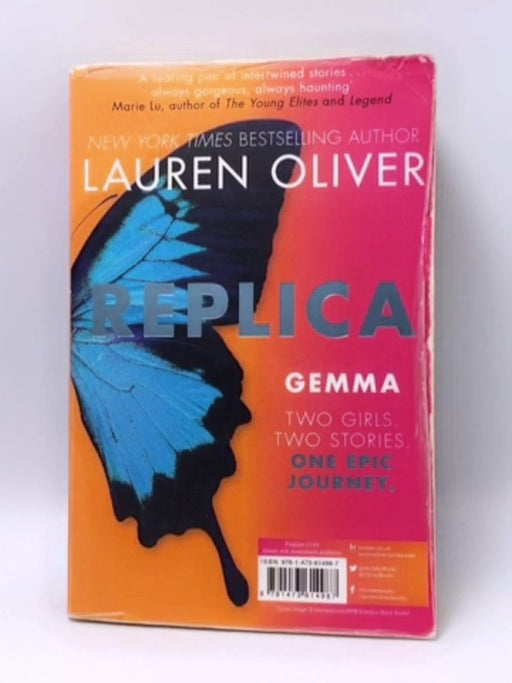 Replica - Lauren Oliver; 