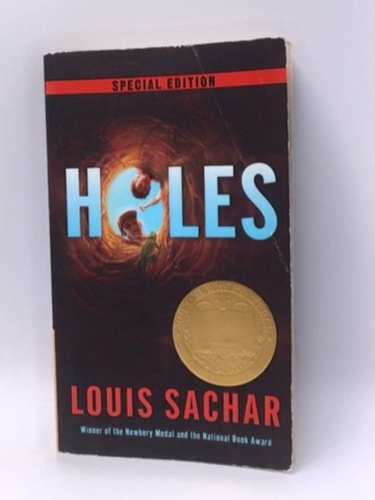 Holes - Louis Sachar; 