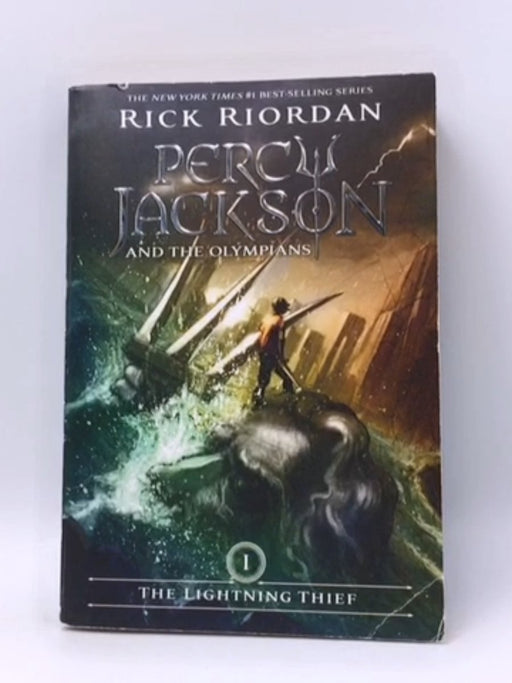 The Lightning Thief (Percy Jackson and the Olympians #1) - Rick Riordan