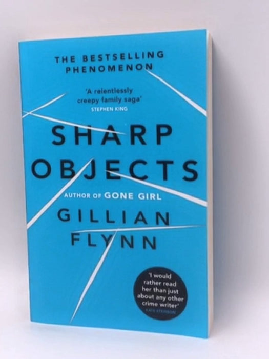 Sharp Objects - Gillian Flynn