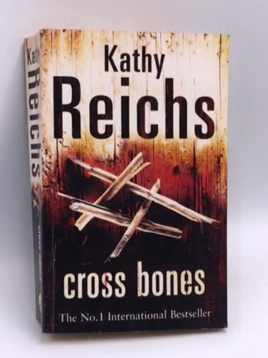 Cross Bones  - Kathy Reichs