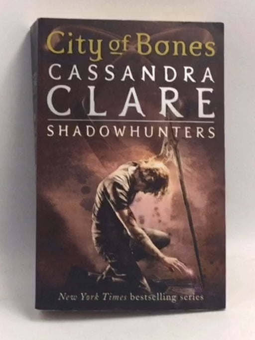 City of Bones: The Mortal Instruments Book One - Cassandra Clare