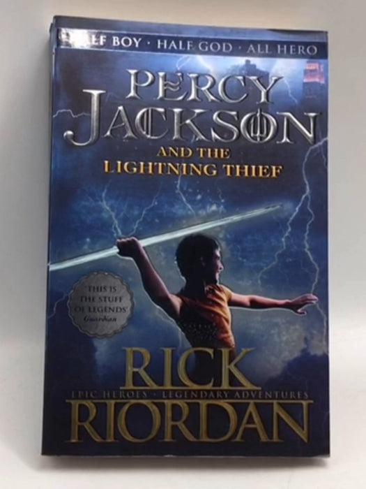  Percy Jackson and the Lightning Thief - Rick Riordan