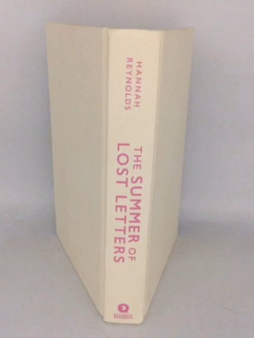 The Summer of Lost Letters - Hannah Reynolds; 