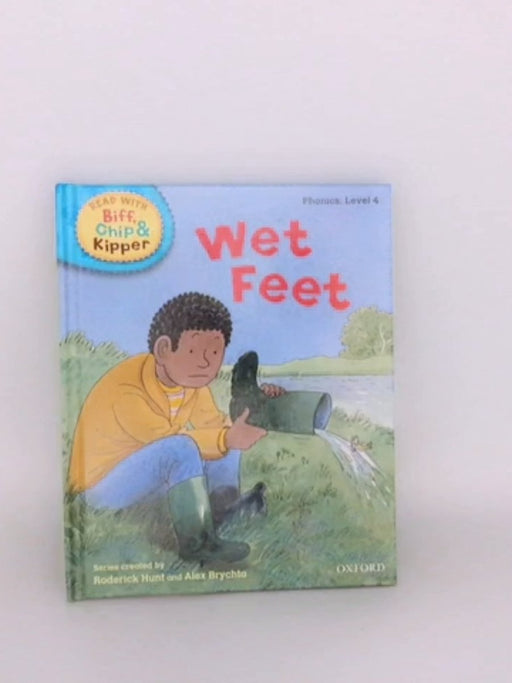wet Feet  - Roderick Hunt