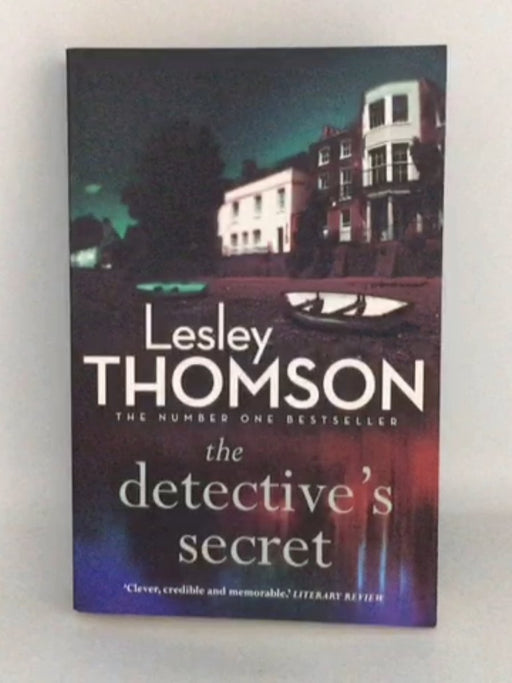 The Detective's Secret - Lesley Thomson;