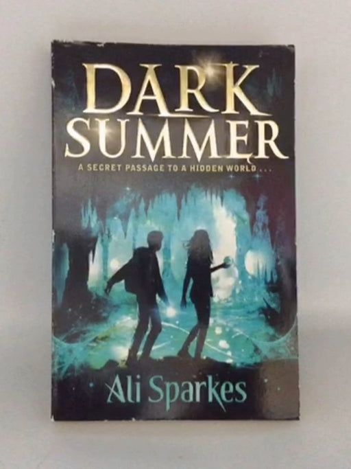 Dark Summer - Ali Sparkes; 
