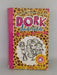 Dork Diaries: Drama Queen - Rachel Renée Russell; 