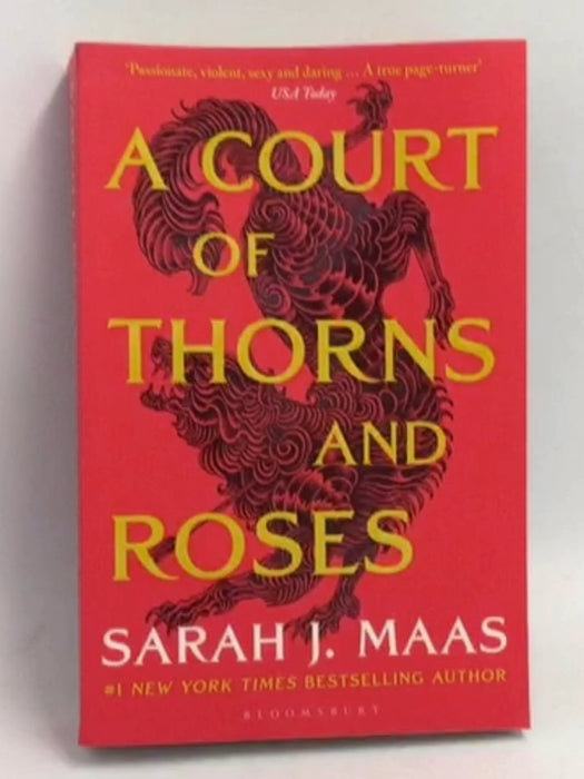 A Court of Thorns and Roses - Sarah J. Maas