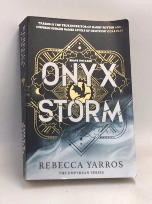 Onyx Storm - Rebecca Yarros; 