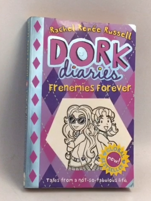 Dork Diaries: Frenemies Forever - Rachel Renée Russell