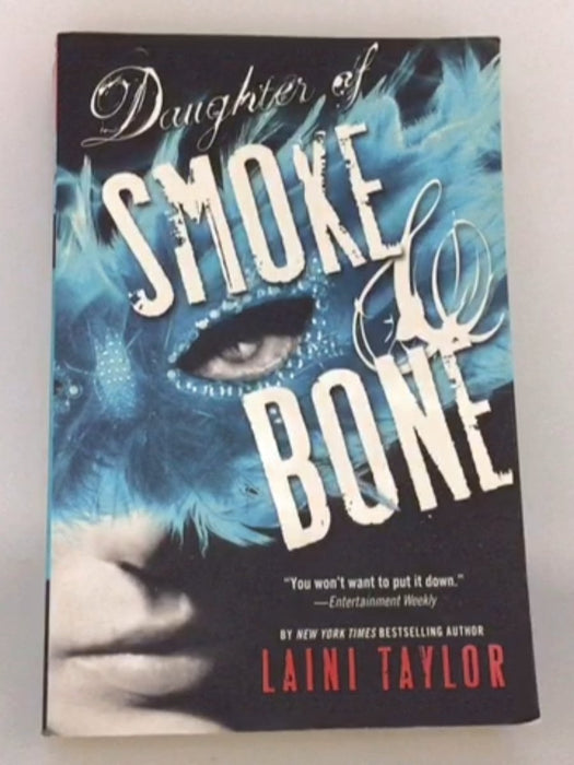 Daughter of Smoke & Bone (Daughter of Smoke & Bone (1)) - Taylor, Laini; 