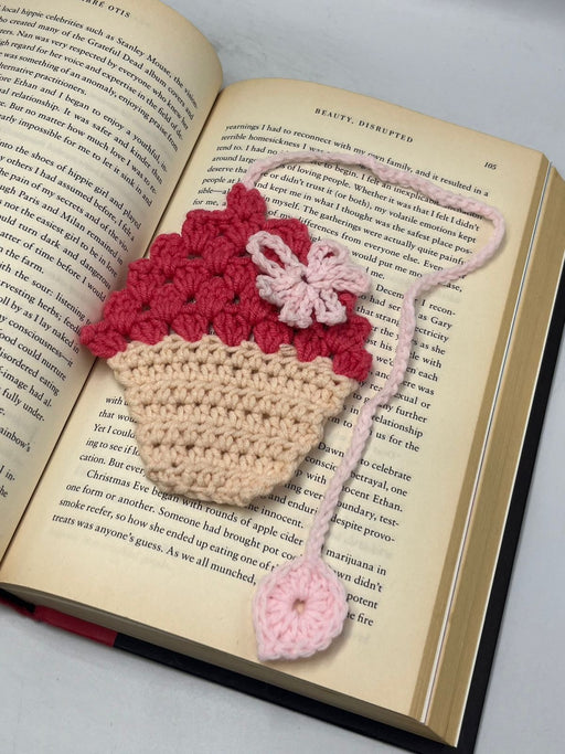 Cupcake Crochet Bookmark - 