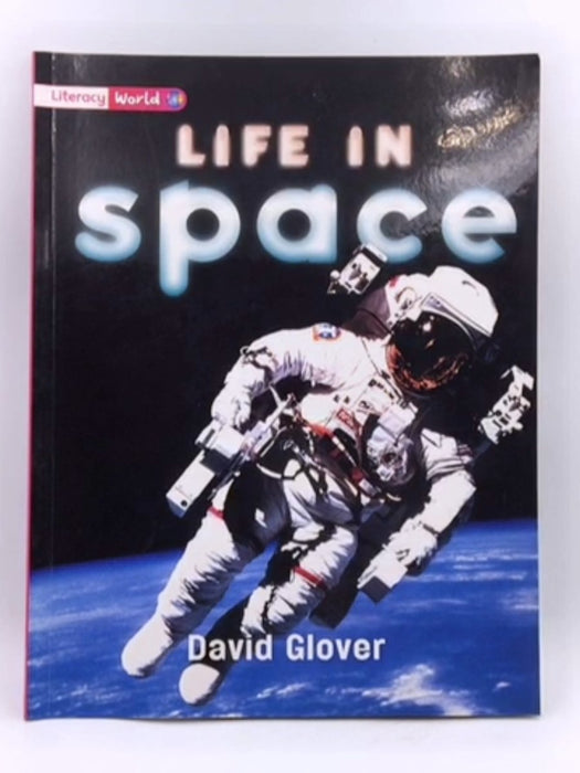 Life in Space - David Glover; 