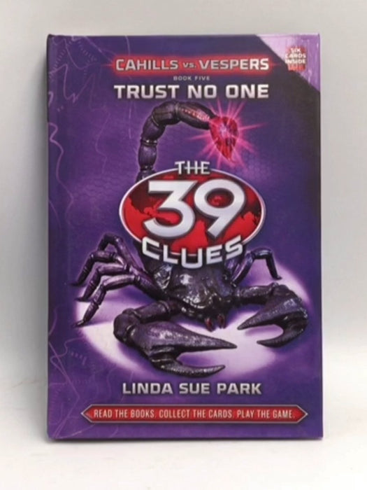 Trust No One: Cahills Vs Vespers - Hardcover - Park, Linda Sue