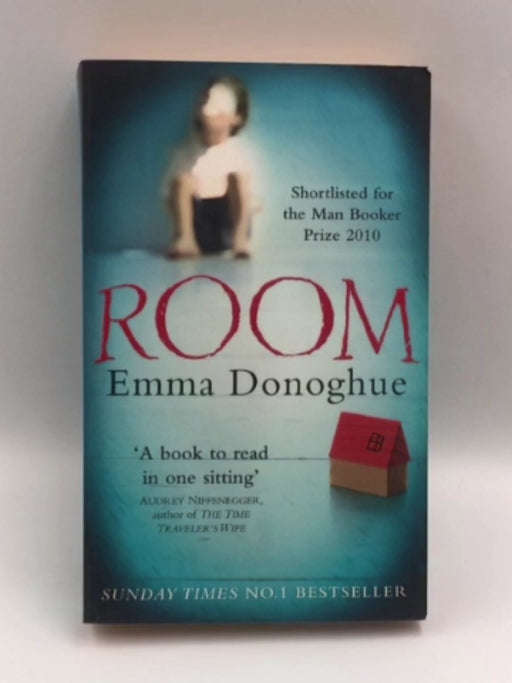 Room - Emma Donoghue; 