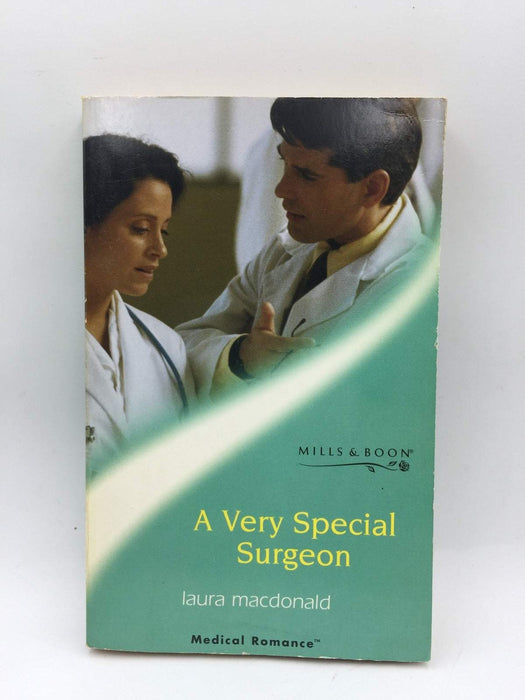 A Very Special Surgeon - Laura MacDonald; 