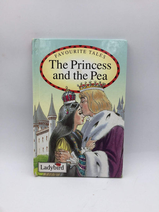 Favourite Tales 05: Princess And The Pea (Hardcover) - Hans Christian Andersen; 