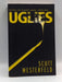 Uglies - Scott Westerfeld; 