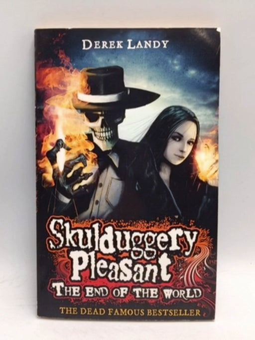 Skulduggery Pleasant - Derek Landy; 