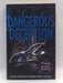 Dangerous Deception - Kami Garcia; Margaret Stohl; 