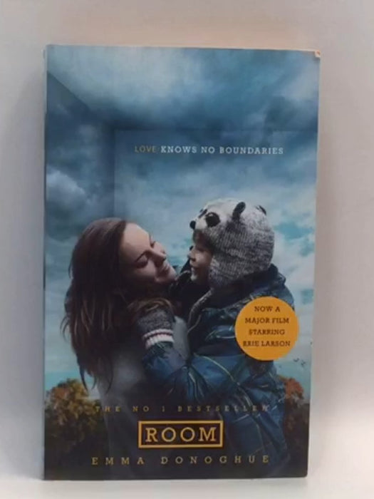 Room - Emma Donoghue; 