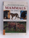 Field Guide to the Larger Mammals of Africa - Chris Stuart; Tilde Stuart; 